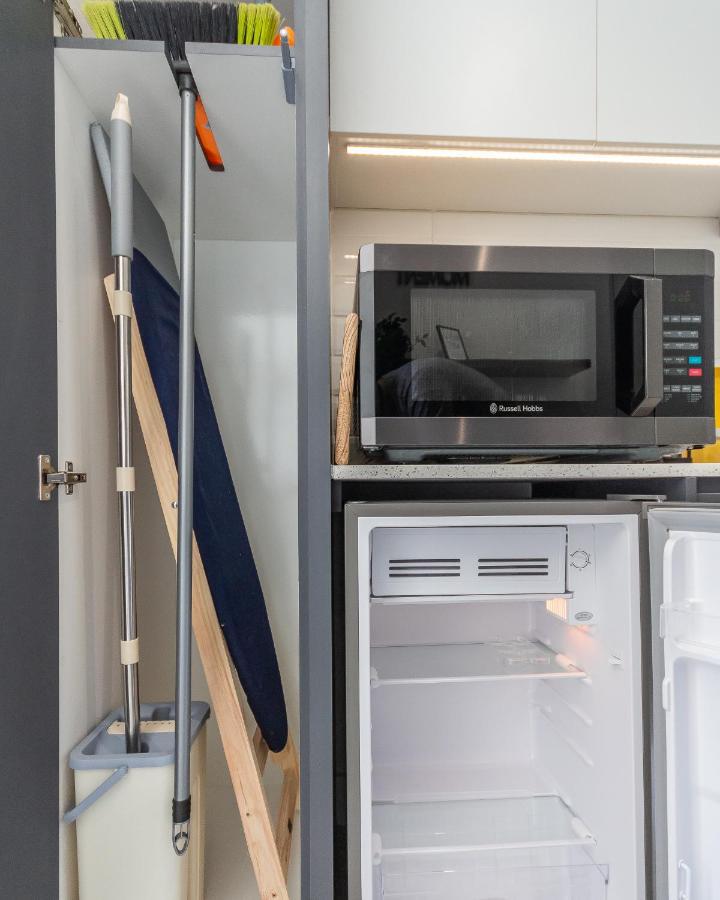 One On -vibrant Woodstock With Private Patio Area Apartment *